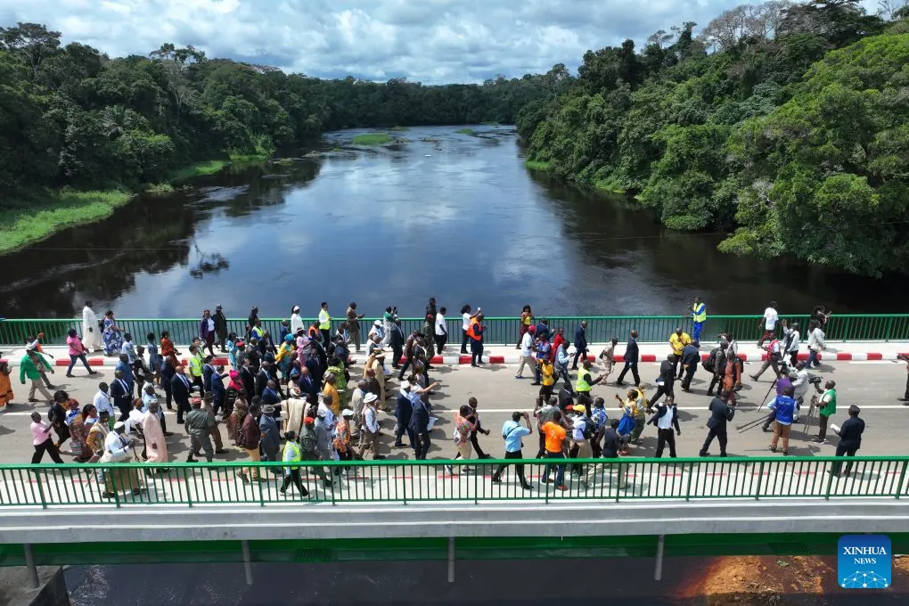Bridge built by Chinese firm inaugurated in Cameroon