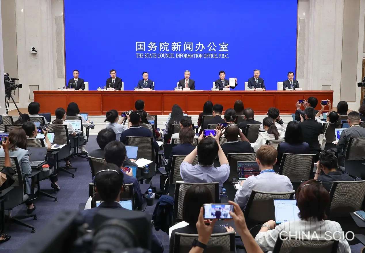 China calls for unity, confidence, action to improve global governance