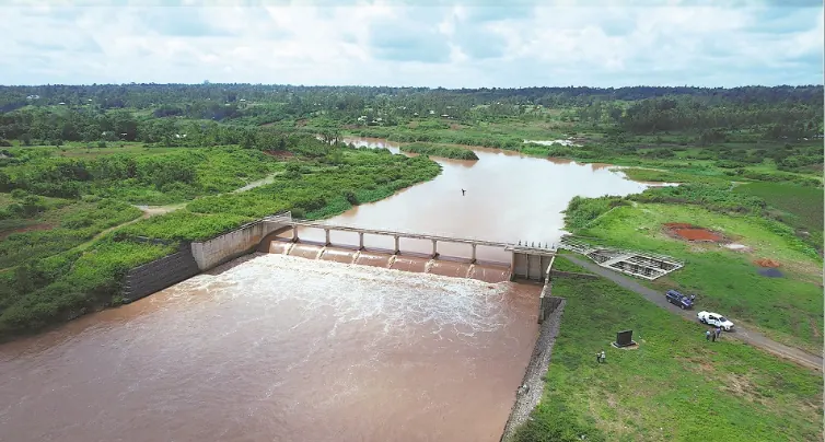 Chinese-built irrigation project brings "gravity-fed" hope to Kenyan farmers