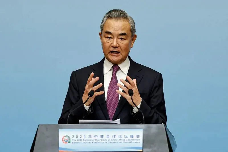 Chinese FM says it's opportune time for China, AU to enhance strategic mutual trust, cooperation